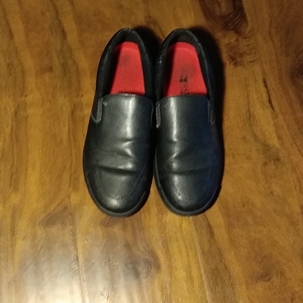 Shoes for crews